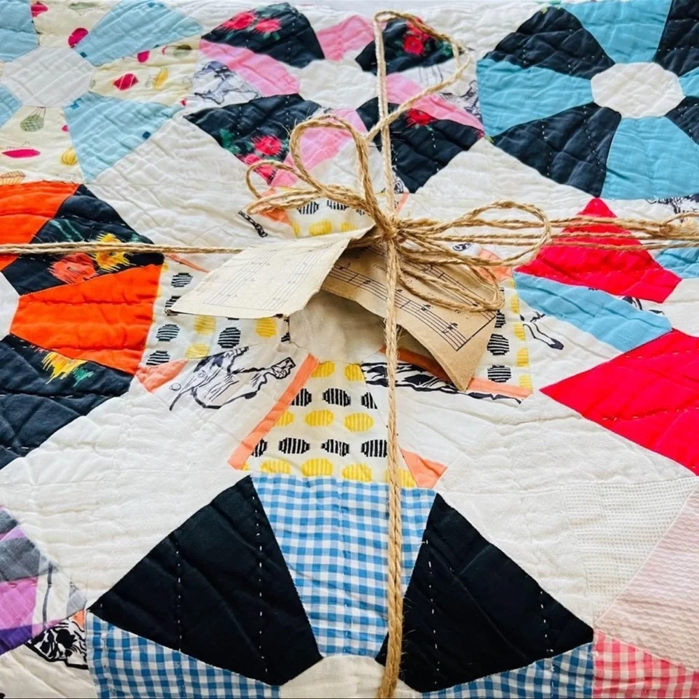 72”x80” Gorgeous Vintage Octagon Quit Handmade and Hand Stitched.